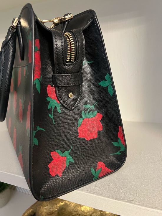 Kate Spade - Picture 7 of 7